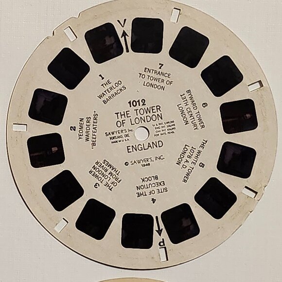 VINTAGE VIEW MASTER Reels x 2 The Tower Of London Windsor Castle 1948 - Picture 3 of 4